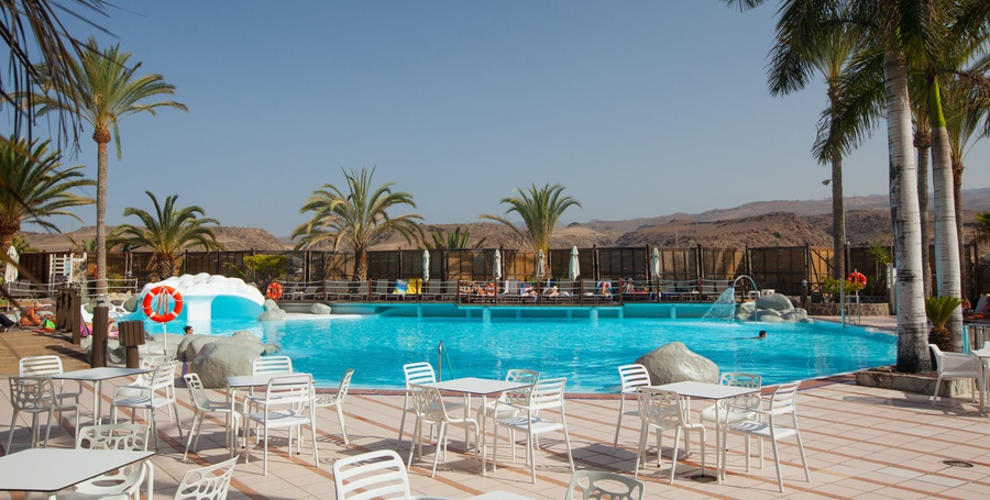 Pool-bar Abora Continental by Lopesan Hotels Gran Canaria